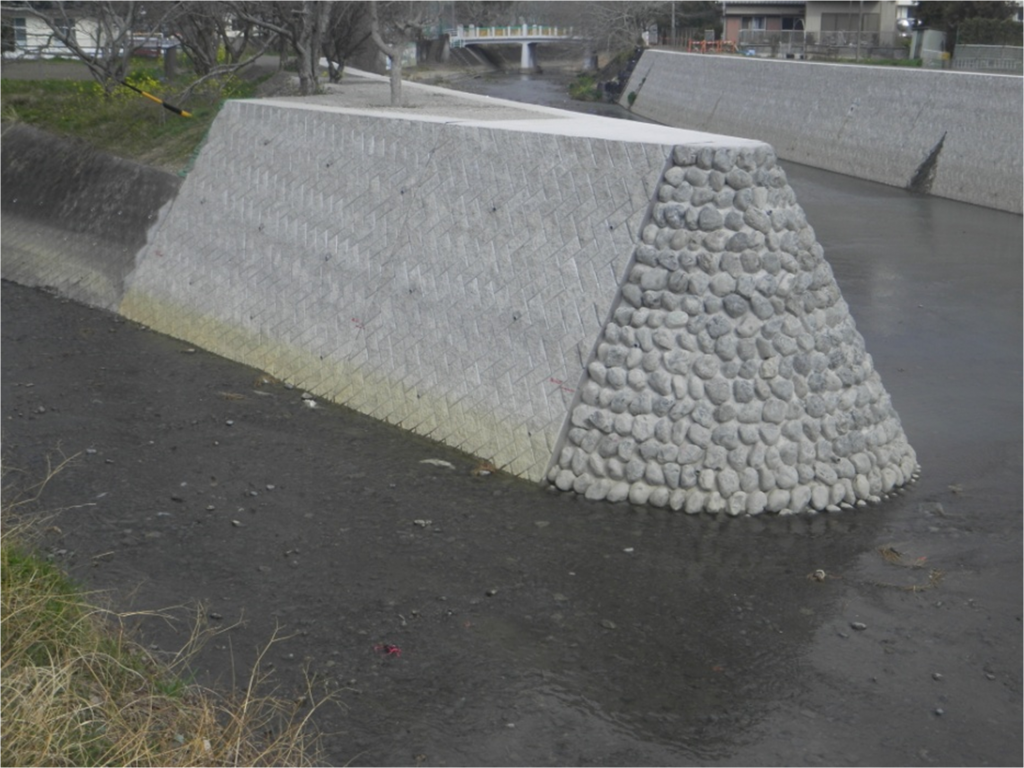 二級河川葉梨川護岸工